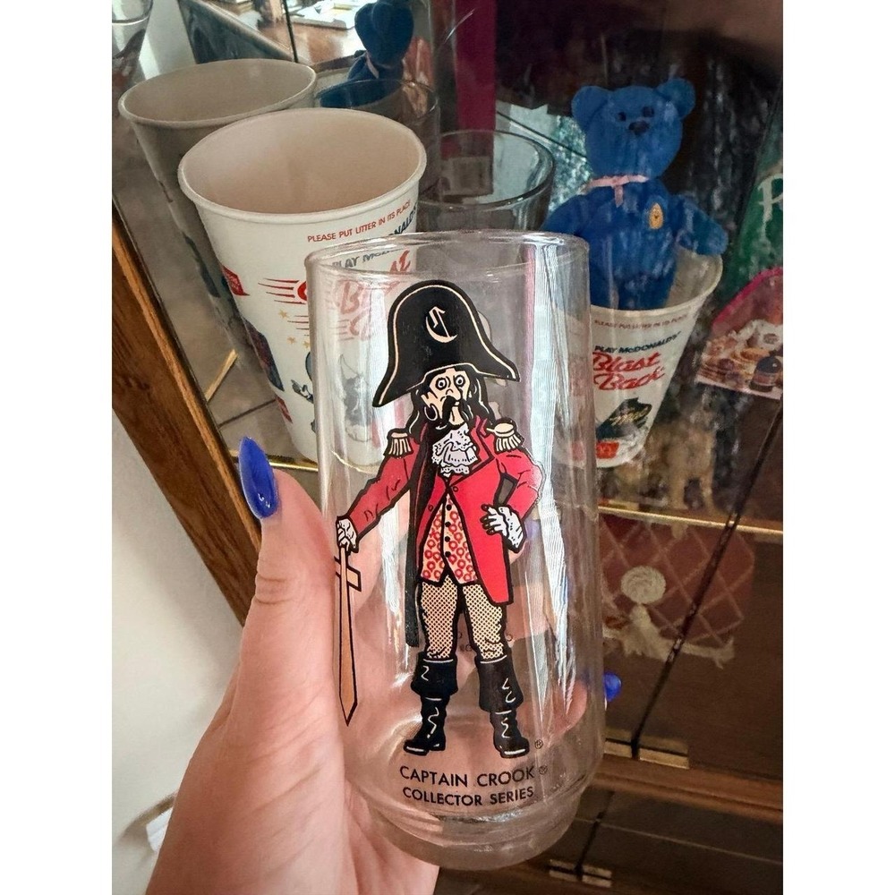 1977 Captain Crook McDonald's glass